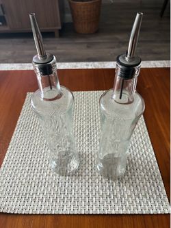 Oil and vinagrette dispenser