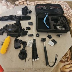 GoPro 12 Black With Accessories 