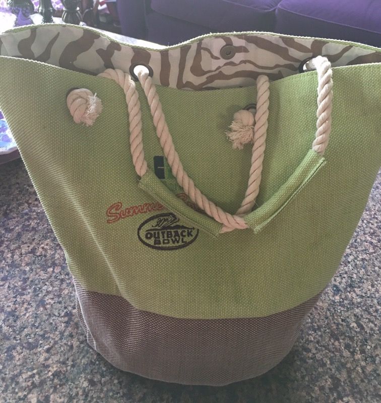 Beach bag... new