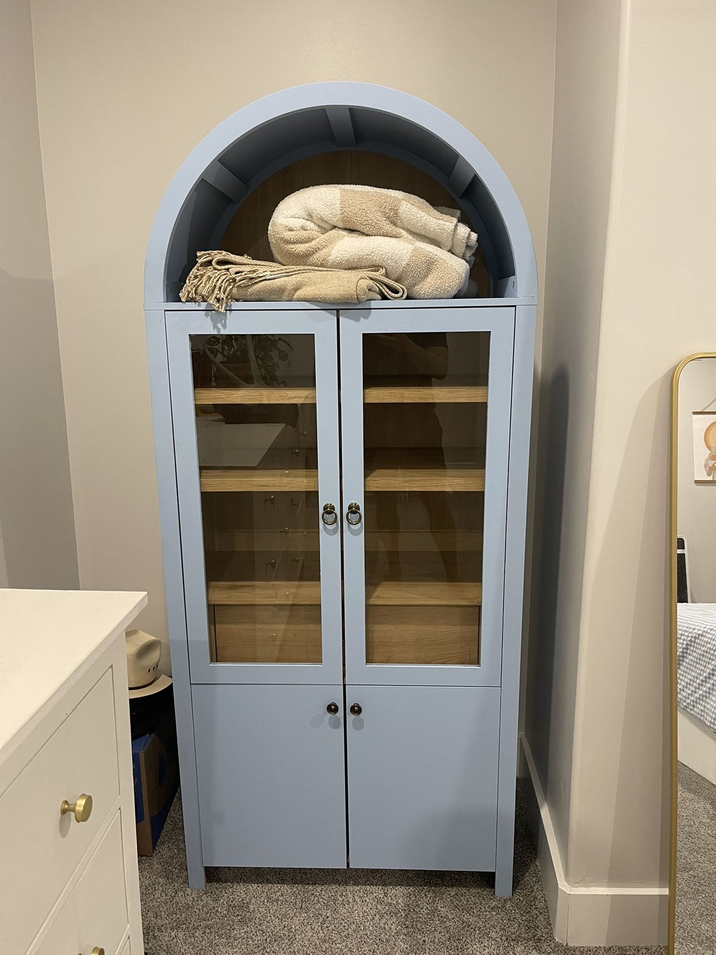 Blue Hutch
