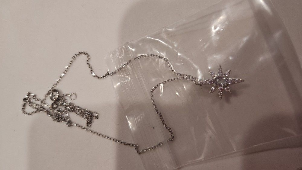 Silver Star Pendant Necklace