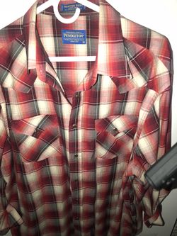 Men’s Pendleton Frontier plaid button up shirt
