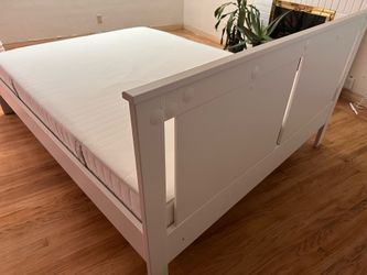 Queen size bed frame and form mattress -free