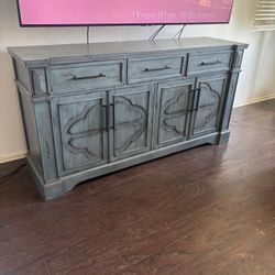 🎬 Rustic Blue Media Console – Excellent Condition