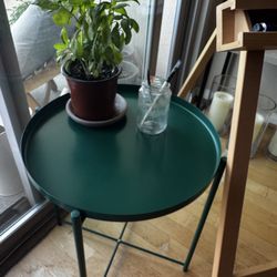 Ikea Gladom Table
