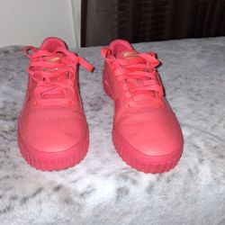 Womens Puma Sneakers