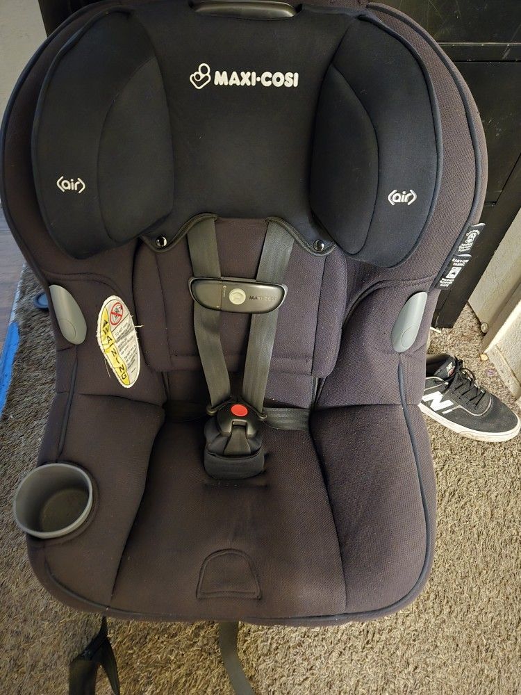Maxi Cosi Carseat 