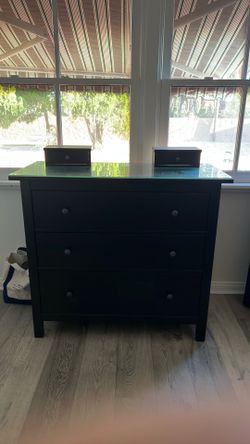 Ikea Hemnes 3-Drawer Chest in Black-Brown