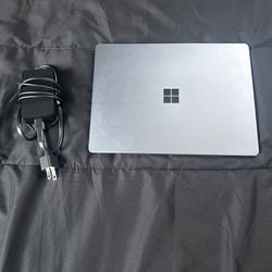 Microsoft Surface Pro Go Laptop