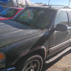 2003 GMC Yukon 