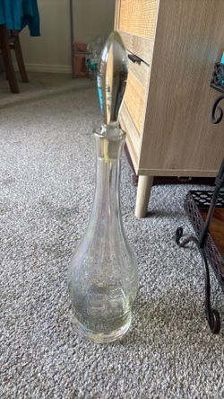 Wine or liquor decanter