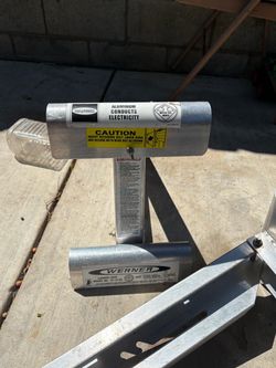 Two New WERNER Ladder Jacks