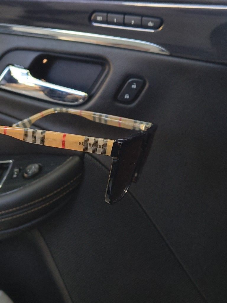 Burberry Glasses/ New W Everything/ No Lowballers Pls