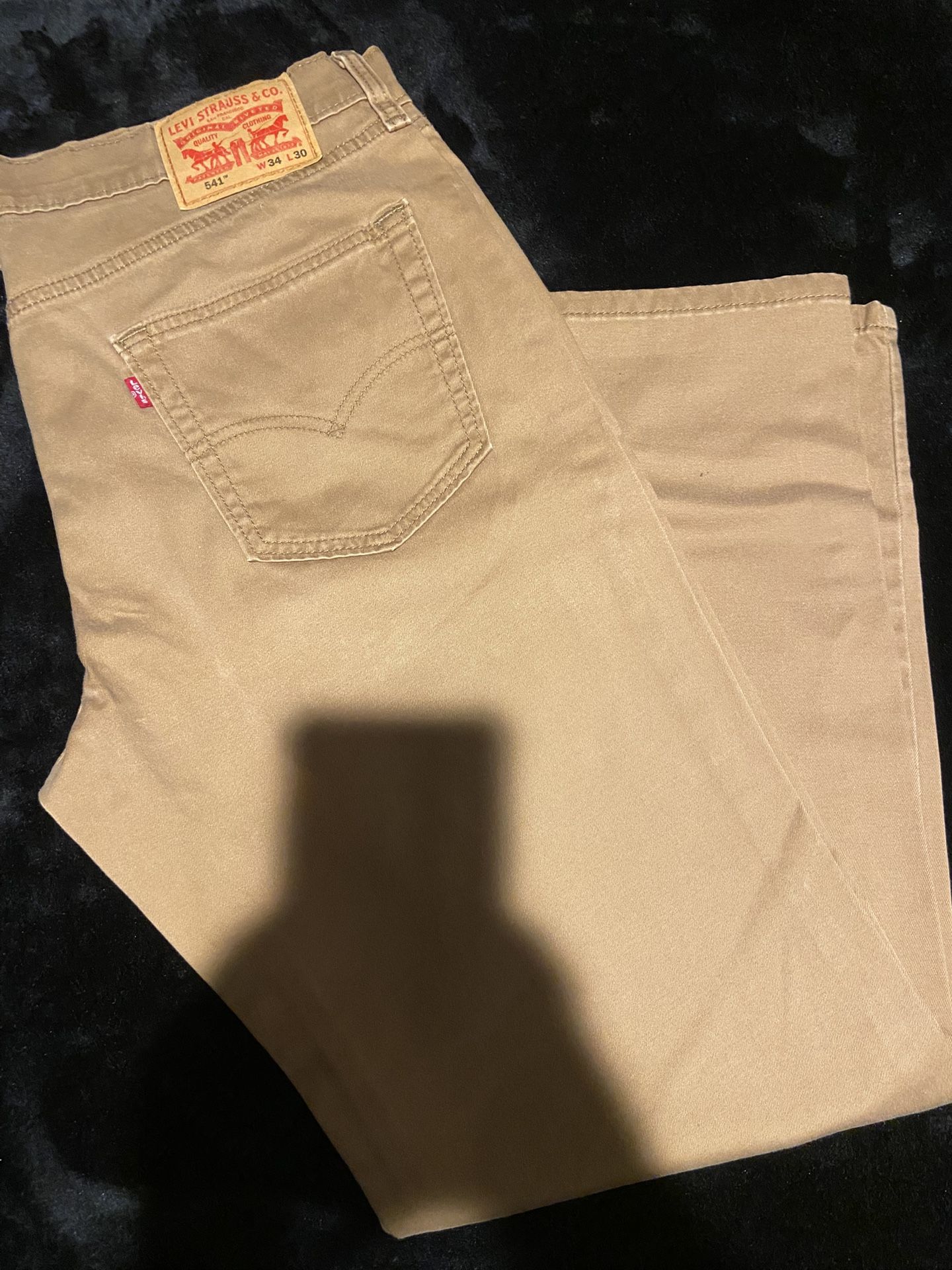 Khaki levi’s
