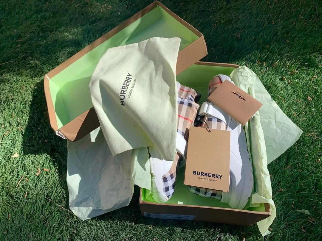 Burberry Women Regis Vintage Check Cotton Sneakers