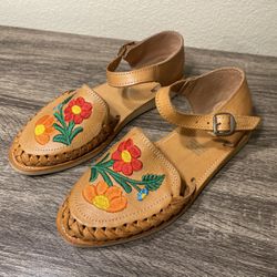 Mexican Sunflower Huarache Sandals Size 4