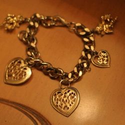 Vintage Gold Tone Love Heart & Cupid Charms Bracelet