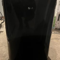LG PuriCare 2019 Energy Star 50 Pint Dehumidifier with WIFI