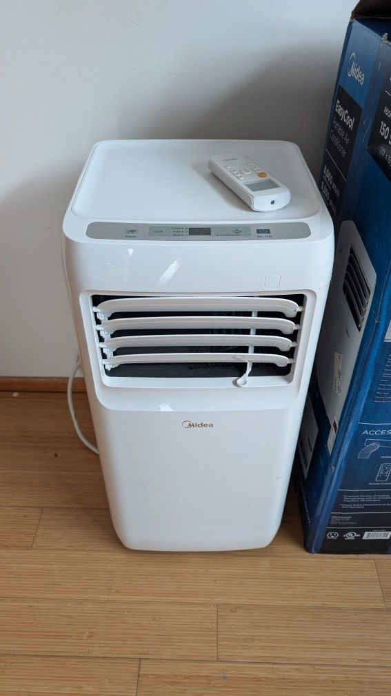 Midea MAP08R1CWT 8,000 BTU 3-In-1 Portable Air Conditioner Dehumidifier Fan