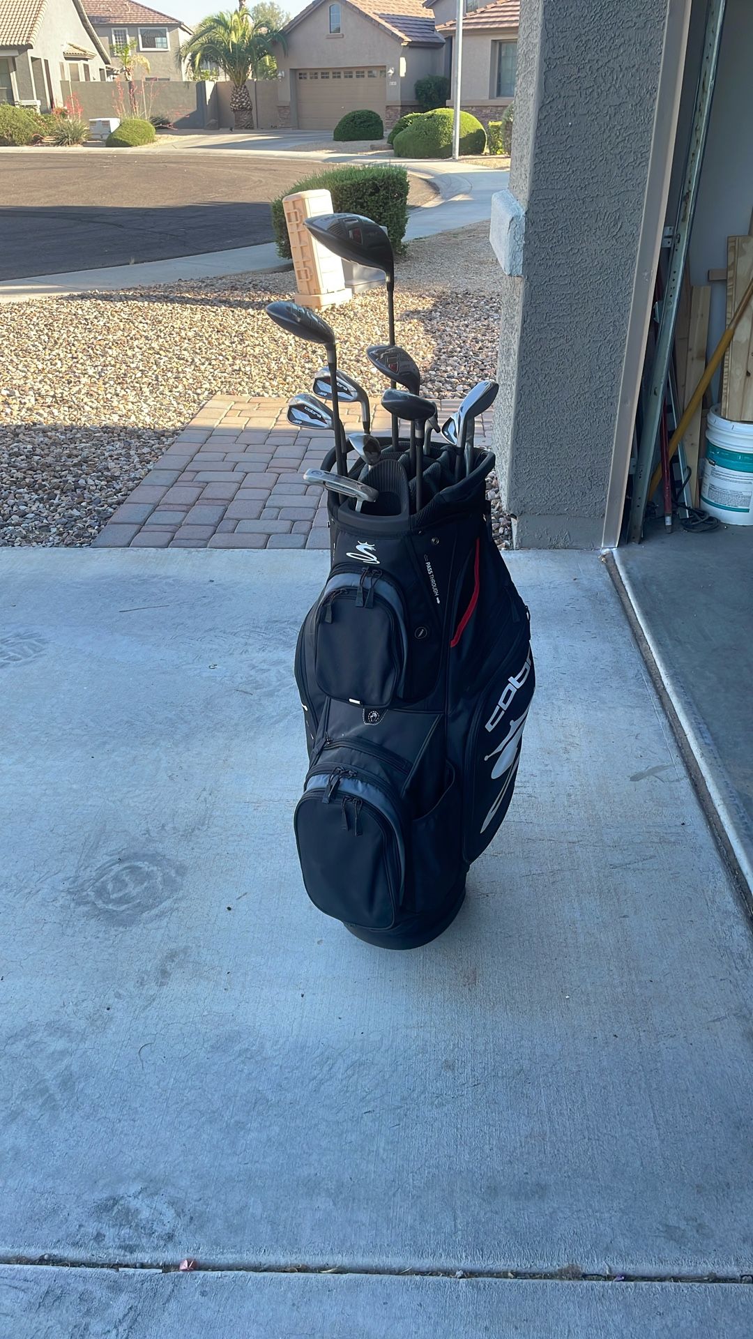 Like New Cobra Golf Clubs & Bag/Accessories