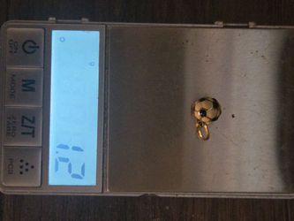 14k gold pendant
