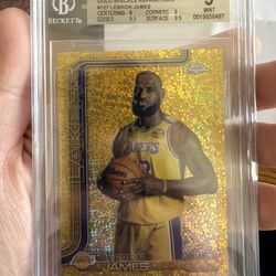 LeBron James Topps Chrome BGS 9  Numbered To 50