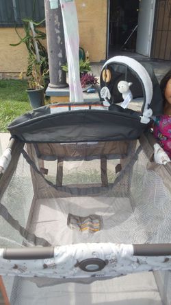 Baby crib