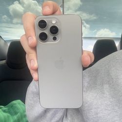 Iphone 15 Pro Max 256gb (Silver)
