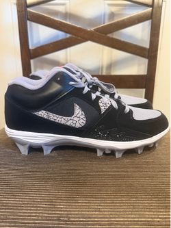 Brand New Jordan Stadium 90 Low TD Football 🏈 Cleats Size 10.5 No Box