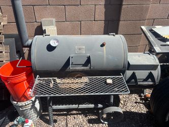 Oklahoma Joe Smoker