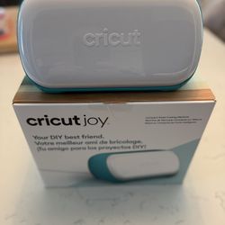 Cricut Joy – Compact Smart Cutting Machine