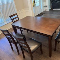 Signature Design by Ashley Bennox Dining Room Table and Chairs with Bench (Set of 6), Brown