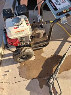Simpson 3600 psi 2.5 gpm power sprayer