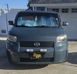 2008 Scion xB