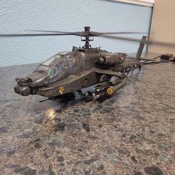 Apache Helecopter
