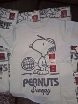 Snoopy t-shirts kids size 6-6x  $2.00 each