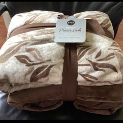 Berkshire Plush Throw-2 Pack (60 x 70 in)