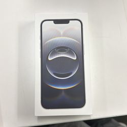 iPhone 16e