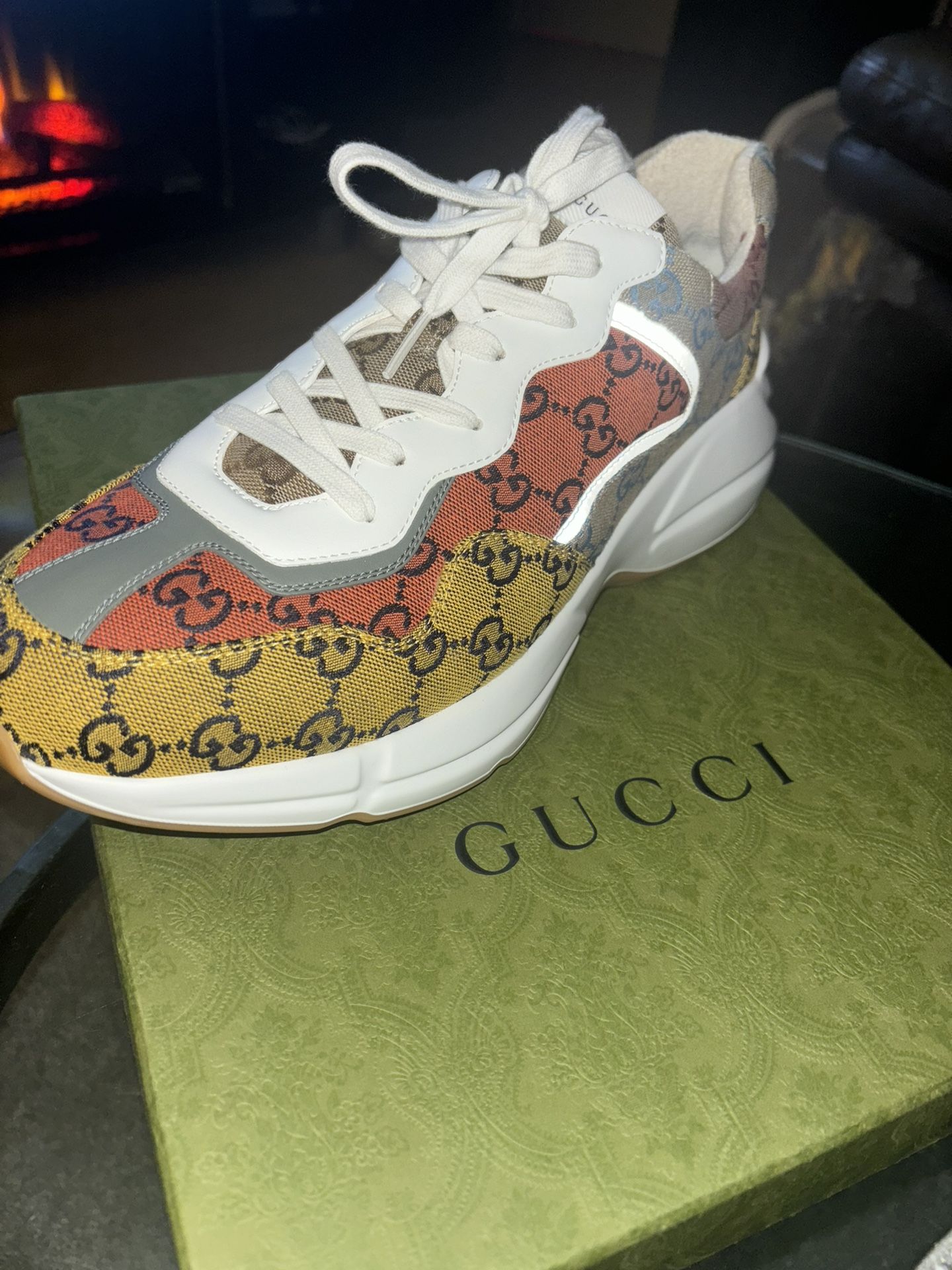 Gucci Sneakers