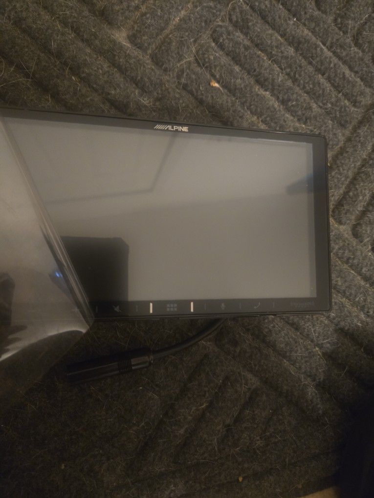 ALPINE HEAD UNIT iLX-W650