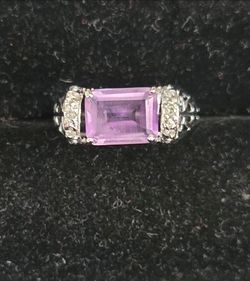New, 10k white gold amethyst ring, size 7, 2g