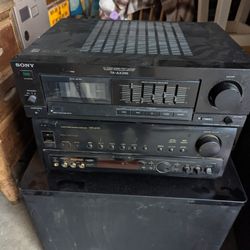 VINTAGE STEREO EQUIPMENT 