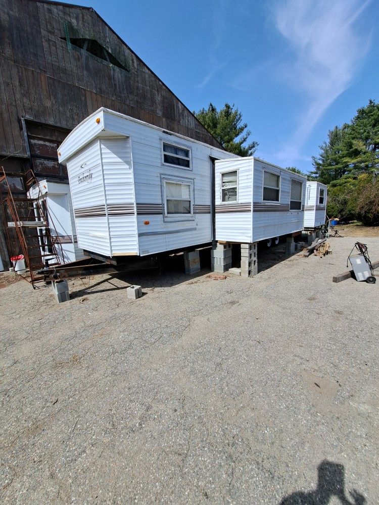 Park Model Camper Sleeps 7 Brekwood