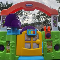 Little Tikes Activity Garden Playhouse