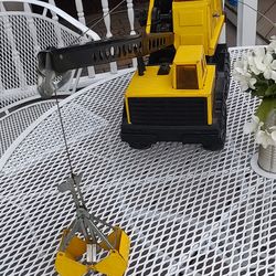 Tonka Toy Large Construction Crane