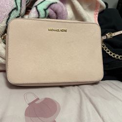 Michael Kors Crossbody