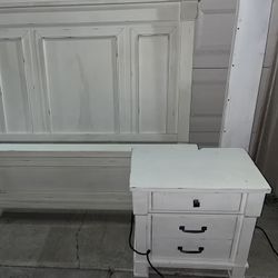 Living Spaces, Distressed White Queen Bed Set With Matching Night Stand