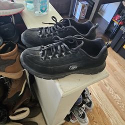 Womens Gymshoes Great Condition Size 8