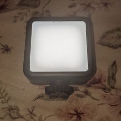 Ulanzi VL49 Mini RGB Video Light Lighting for Photography 2000mAh RGB LED Video $20 firm