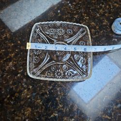 Daisy Pattern Square Glass Dish 